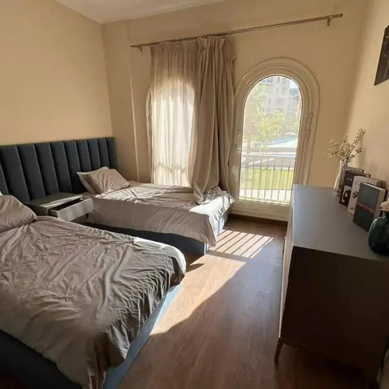 شقة للبيع بمساحة 167 متر و غرفتان في التجمع الخامس القاهرة