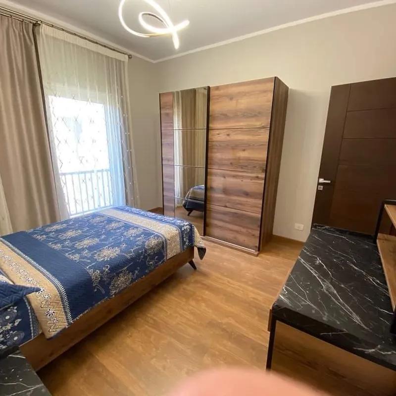 شقة للبيع بمساحة 6,860,000 متر و 3 غرف في التجمع الخامس القاهرة - صورة 4