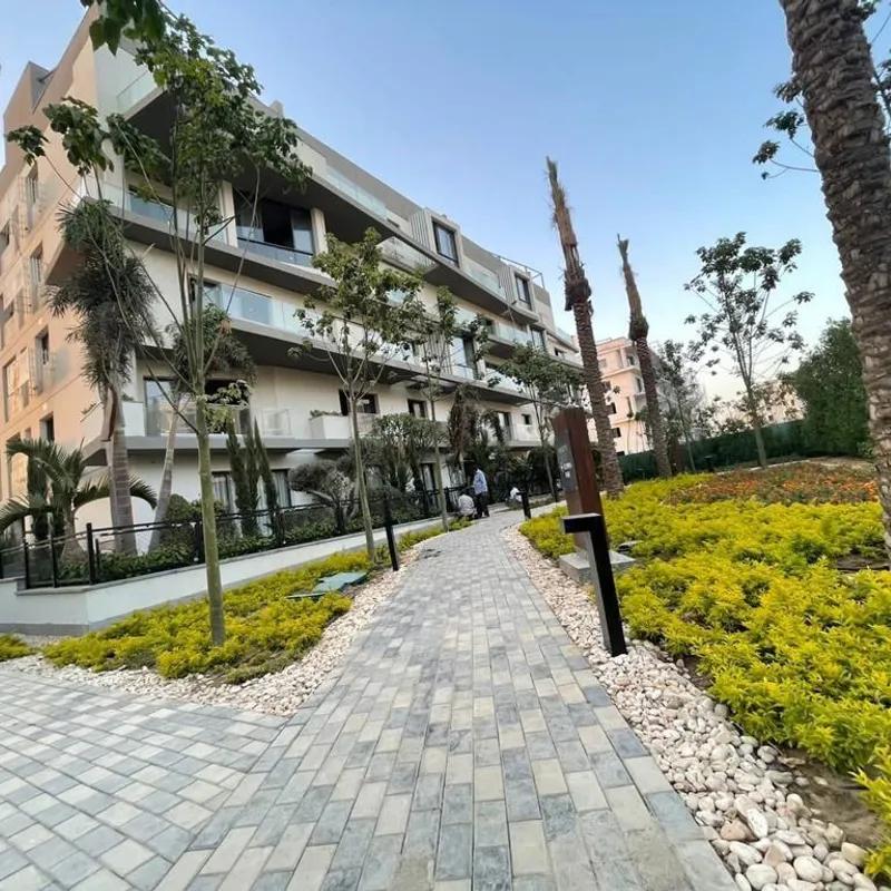 شقة للبيع بمساحة 109 متر و غرفة واحدة في التجمع الخامس القاهرة - صورة 3