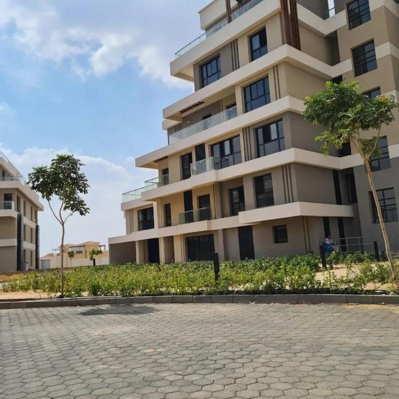 شقة للبيع بمساحة 198 متر و 3 غرف في التجمع الخامس القاهرة - كل الصور