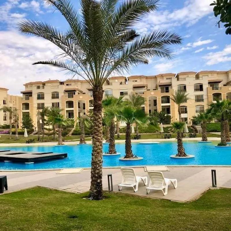 شقة للبيع بمساحة 155 متر و 3 غرف في التجمع الخامس القاهرة