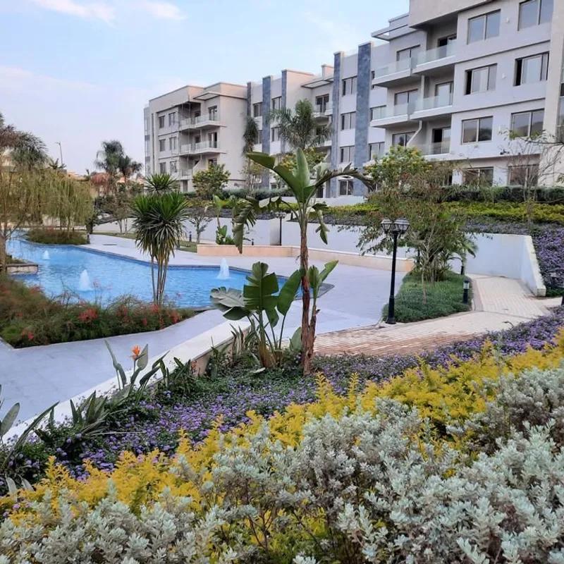 شقة للبيع بمساحة 195 متر و غرفتان في التجمع الخامس القاهرة - كل الصور