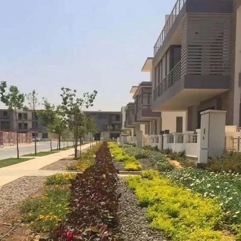 شقة للبيع بمساحة 141 متر و 3 غرف في التجمع الخامس القاهرة