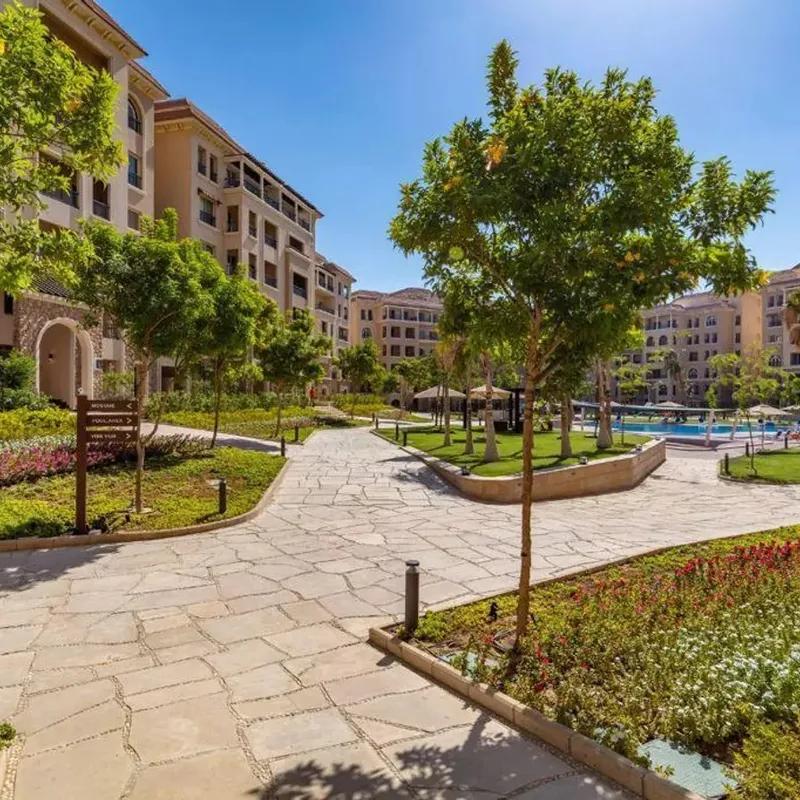 شقة للبيع بمساحة 167 متر و غرفتان في التجمع الخامس القاهرة - كل الصور