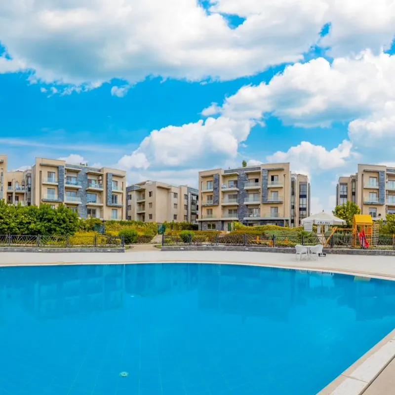 شقة للبيع بمساحة 133 متر و غرفتان في التجمع الخامس القاهرة