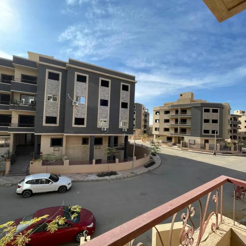 شقة للبيع بمساحة 184 متر و غرفتان في التجمع الخامس القاهرة - صورة 3