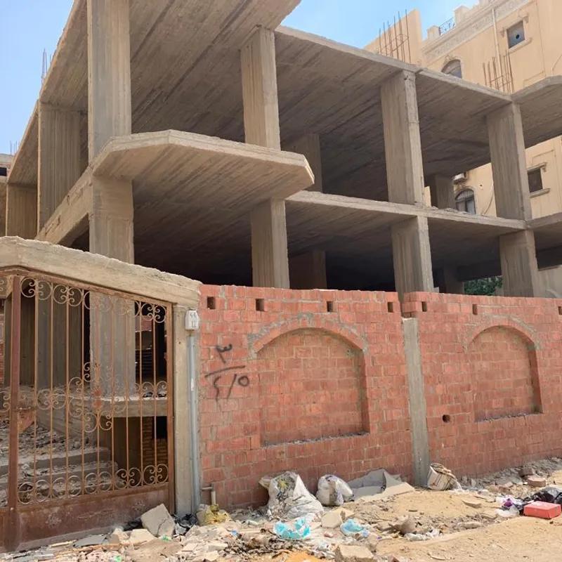 Building for sale with an data.area 600 meters and 5 data.rooms in  5th Settlement Cairo  - All Images