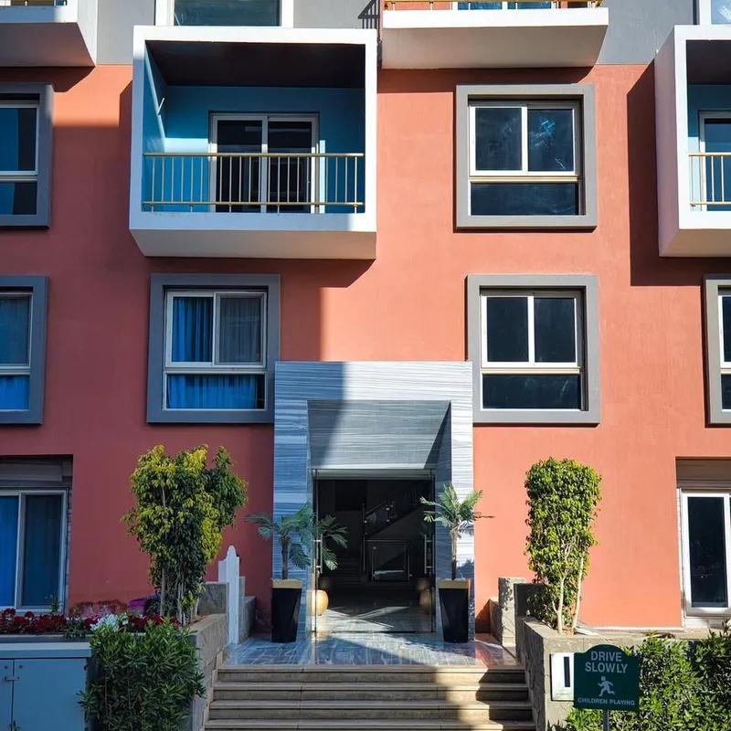 شقة للبيع بمساحة 186 متر و 4 غرف في  القاهرة