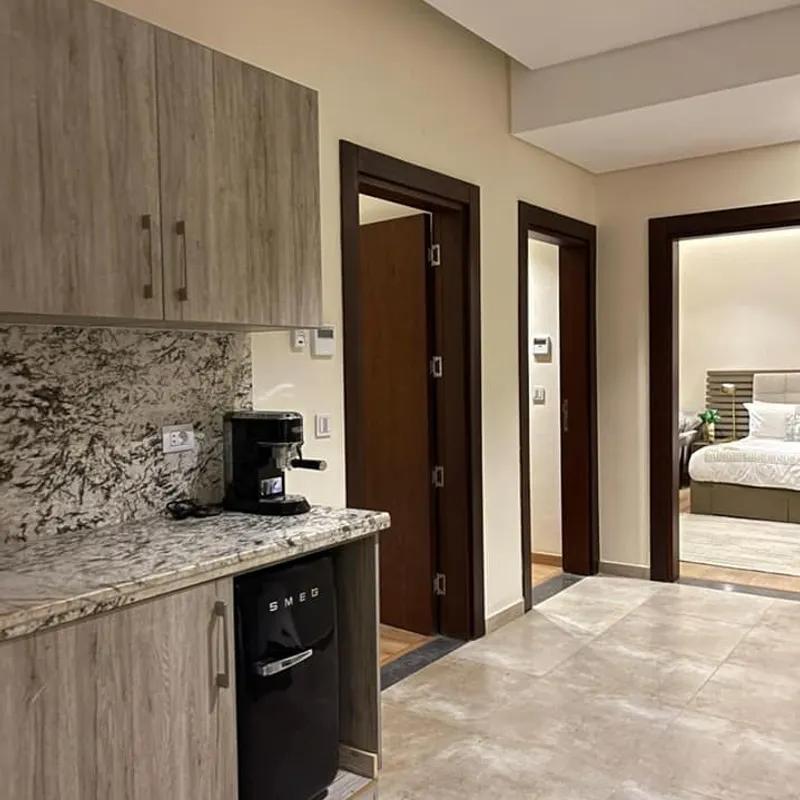 شقة للبيع بمساحة 135 متر و غرفتان في التجمع الخامس القاهرة - صورة 4