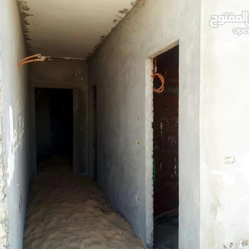 شقة للبيع بمساحة 525 متر و 6 غرف في العبور القاهرة