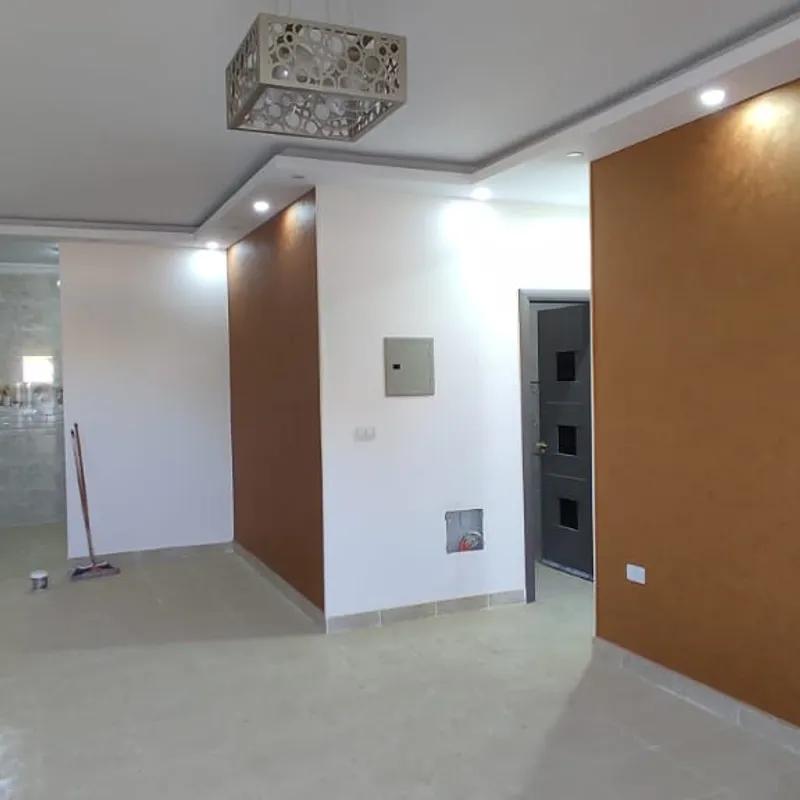 شقة بحديقة للبيع بمساحة 140 متر و غرفتان في  القليوبية