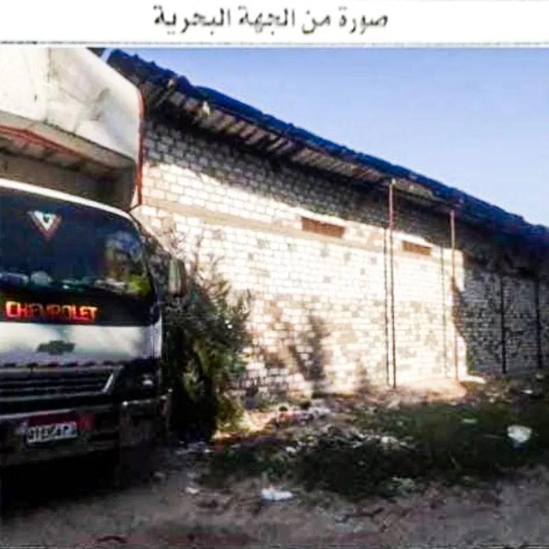 مستودع للبيع بمساحة 712 متر في   - صورة 3