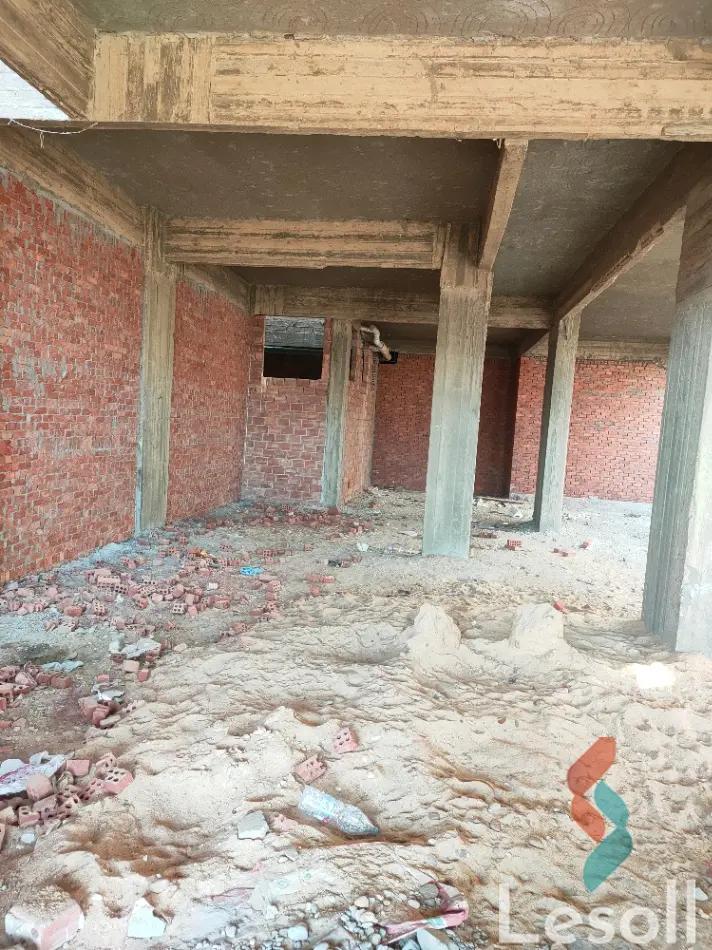 دوبلكس للبيع بمساحة 440 متر و 3 غرف في العبور القليوبية