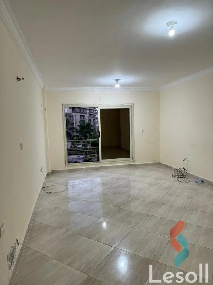 شقة للايجار الشهري بمساحة 130 متر و 3 غرف في التجمع الاول القاهرة