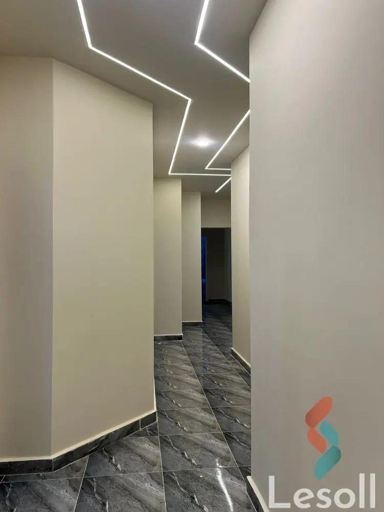 شقة للايجار اليومي بمساحة 180 متر و 3 غرف في الشيخ زايد الجيزة