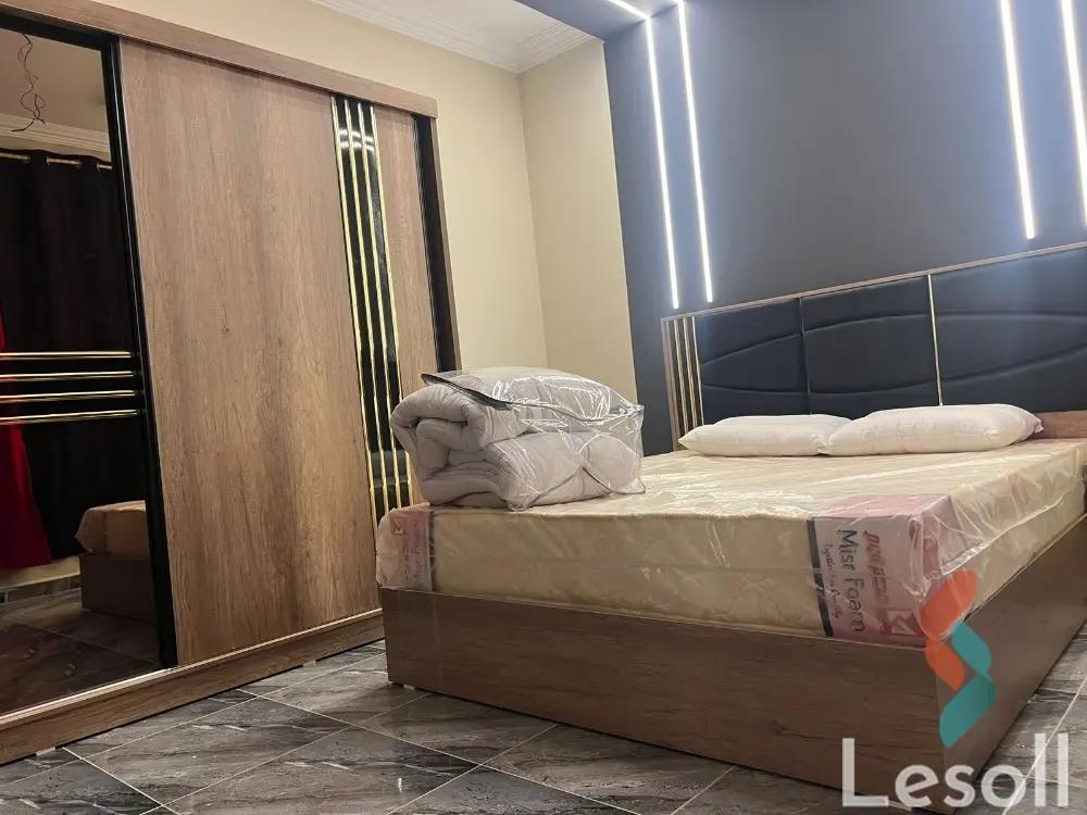 شقة للايجار اليومي بمساحة 180 متر و 3 غرف في الشيخ زايد الجيزة