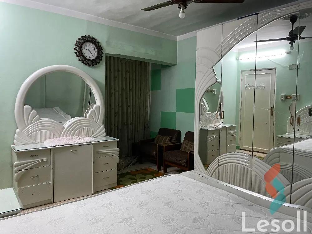 شقة للايجار الشهري بمساحة 100 متر و 3 غرف في المعادى القاهرة