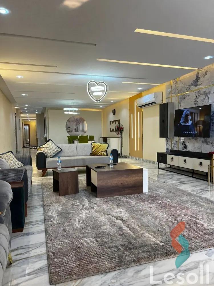 شقة للايجار اليومي بمساحة 230 متر و 3 غرف في المهندسين الجيزة