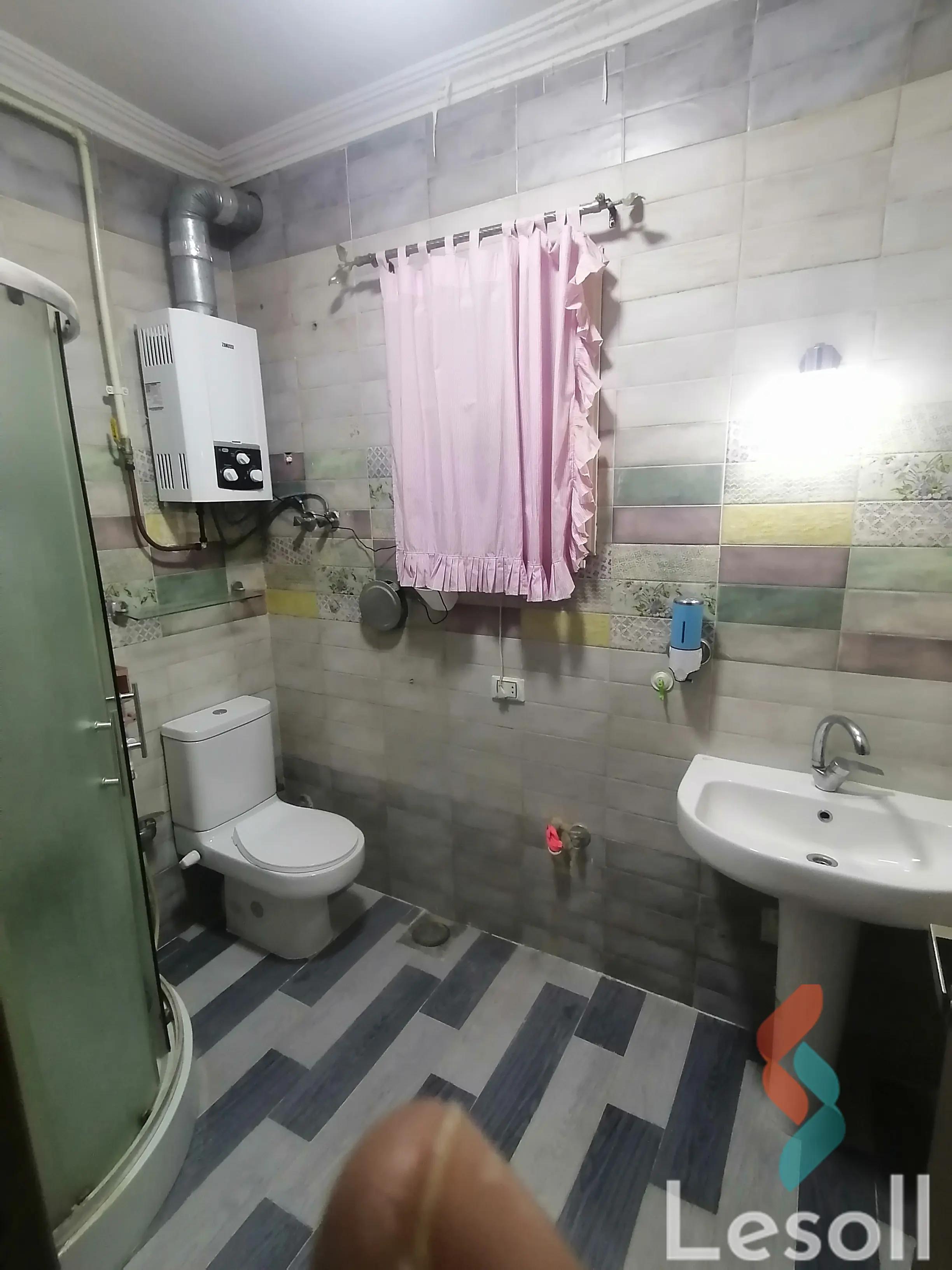 شقة للايجار الشهري بمساحة 95 متر و غرفتان في حدائق الأهرام الجيزة