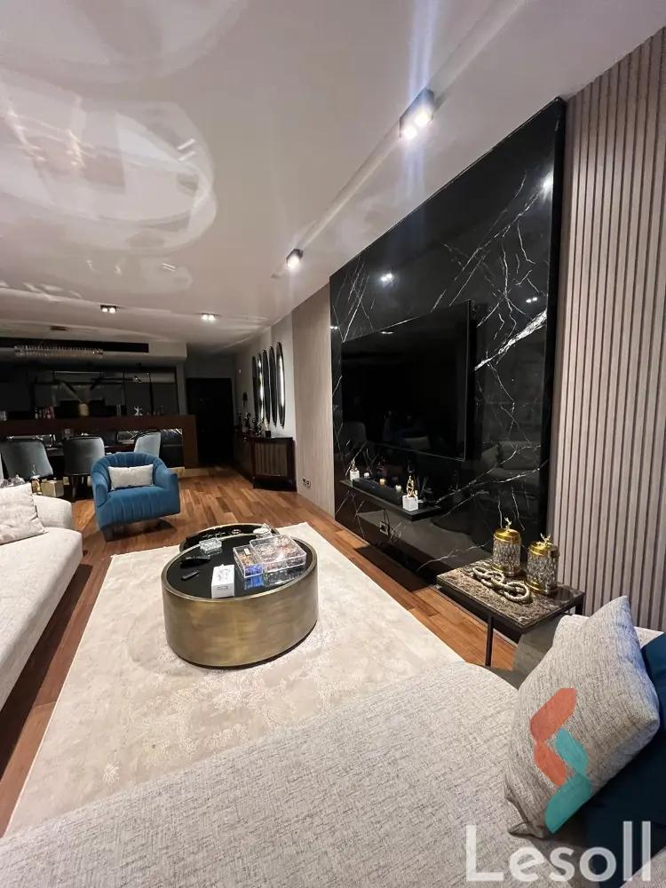 شقة للبيع بمساحة 172 متر و غرفتان في التجمع الاول القاهرة