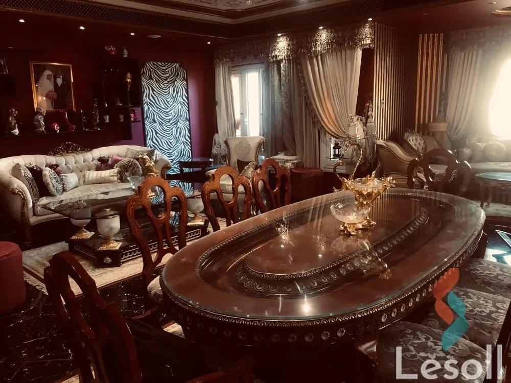 توين هاوس للبيع بمساحة 278 متر و 5 غرف في التجمع الخامس القاهرة