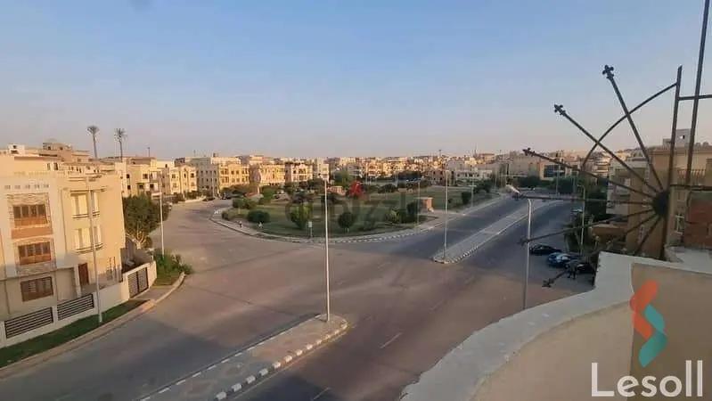 شقة للبيع بمساحة 200 متر و 3 غرف في التجمع الاول القاهرة - صورة 2