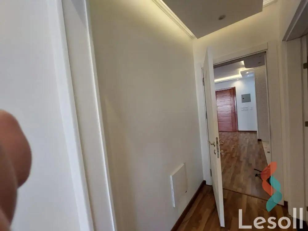 شقة للبيع بمساحة 100 متر و غرفة واحدة في التجمع الخامس القاهرة