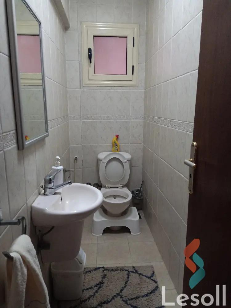 Apartment for sale with an data.area 225 meters and 4 data.rooms in  New Cairo Cairo  - Image 4