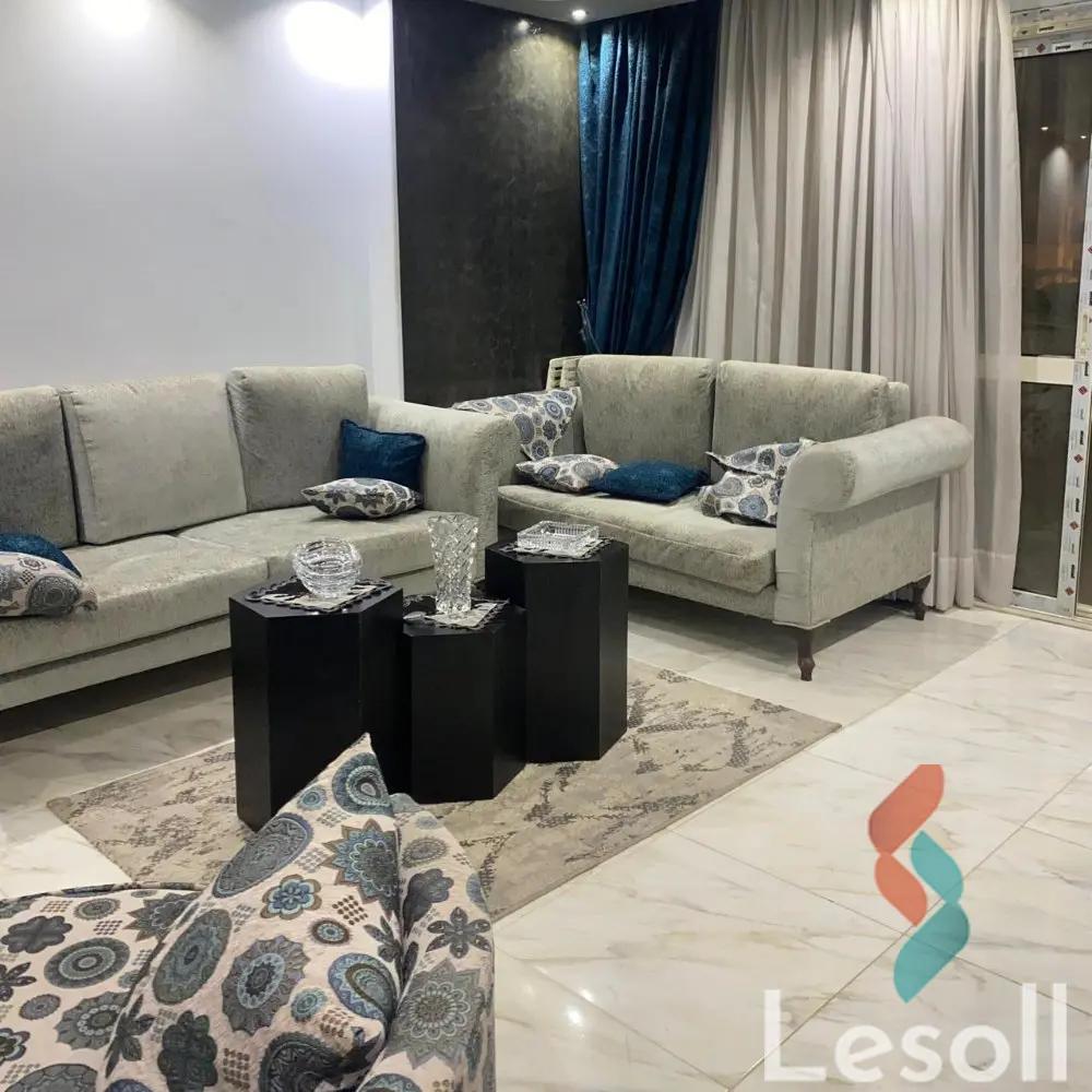 شقة للبيع بمساحة 205 متر و 3 غرف في المعادى القاهرة