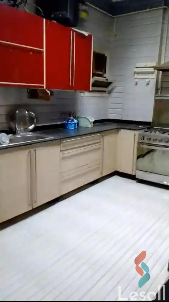 شقة للبيع بمساحة 250 متر و 3 غرف في  المقطم القاهرة - صورة 2