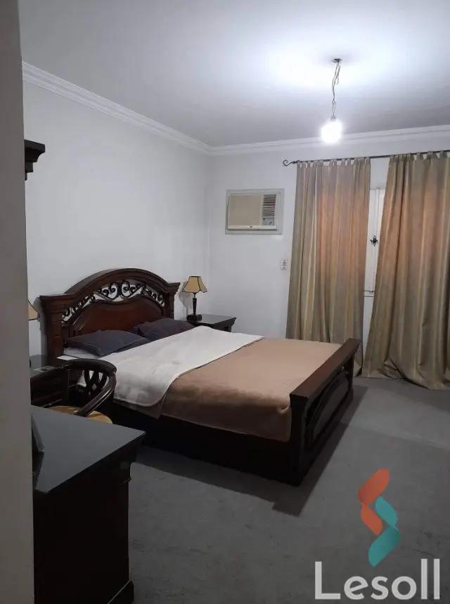 شقة للبيع بمساحة 200 متر و 4 غرف في المقطم القاهرة - صورة 3