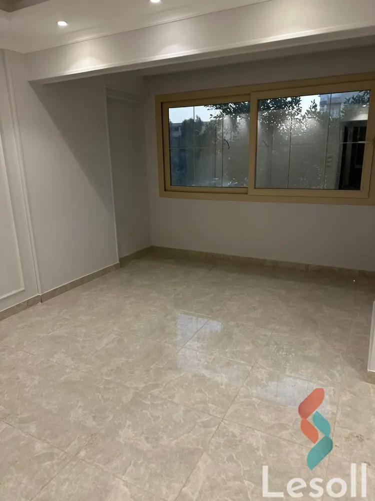 شقة للبيع بمساحة 202 متر و 3 غرف في المقطم القاهرة - صورة 4