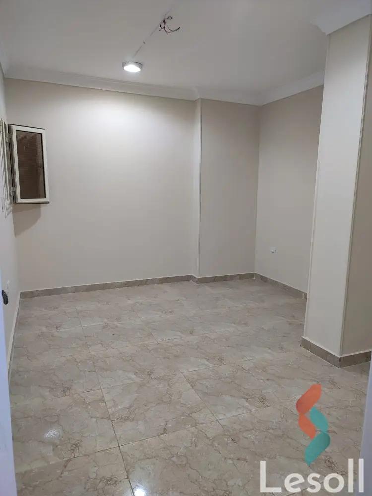 Apartment for sale with an area 125 meters and 3 rooms in  Haram Giza  - Image 3