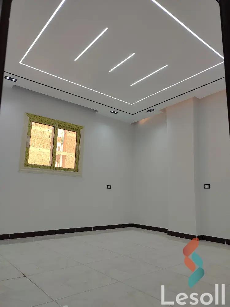 Apartment for sale with an area 165 meters and 3 rooms in  Haram Giza  - Image 4