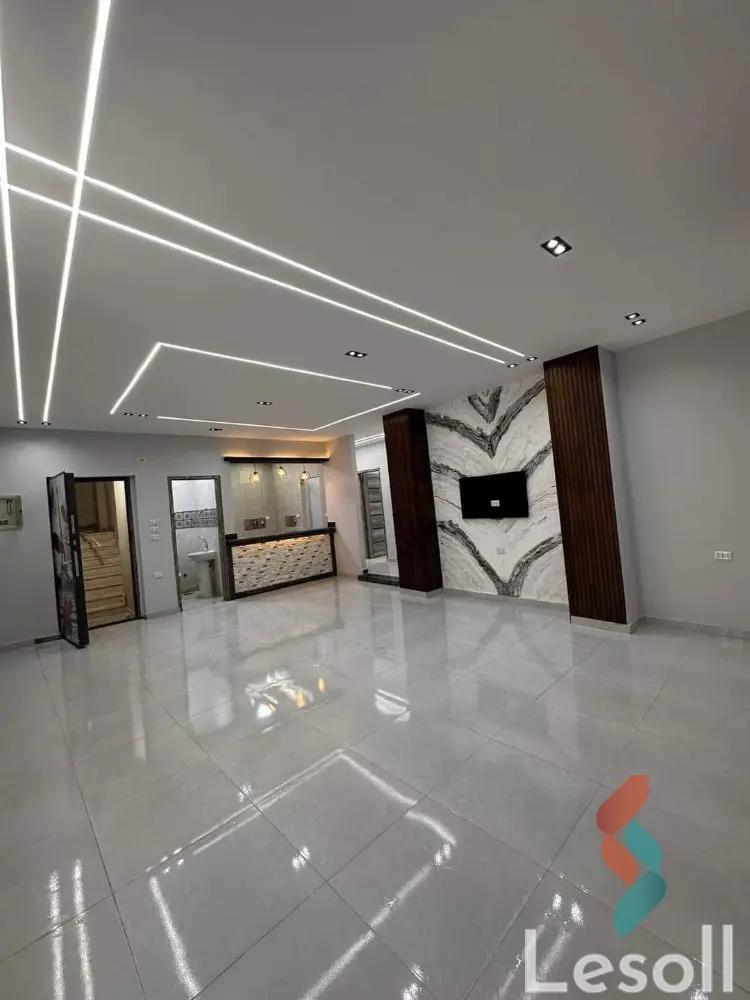 شقة للبيع بمساحة 165 متر و 3 غرف في  الهرم الجيزة - صورة 2