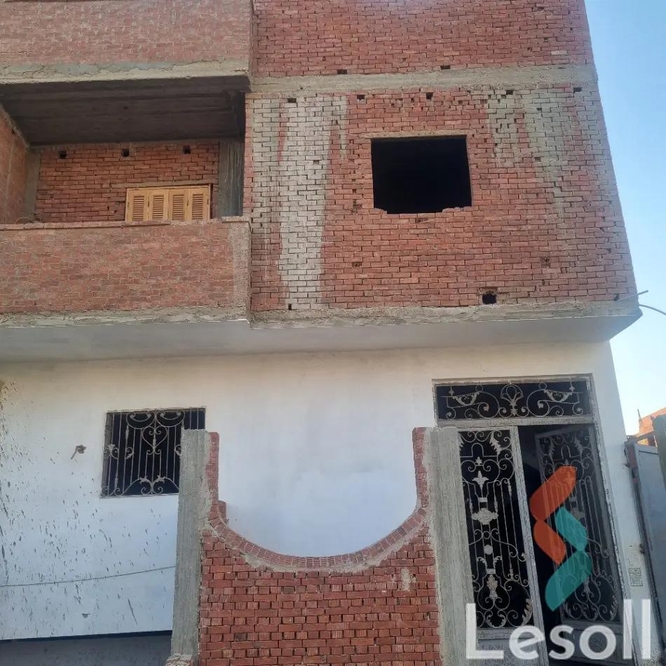 شقة للبيع بمساحة 124 متر و 3 غرف في مدينة السادات المنوفية