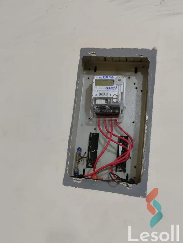 محل  للايجار بمساحة 27 متر و 1 غرف في المقطم القاهرة