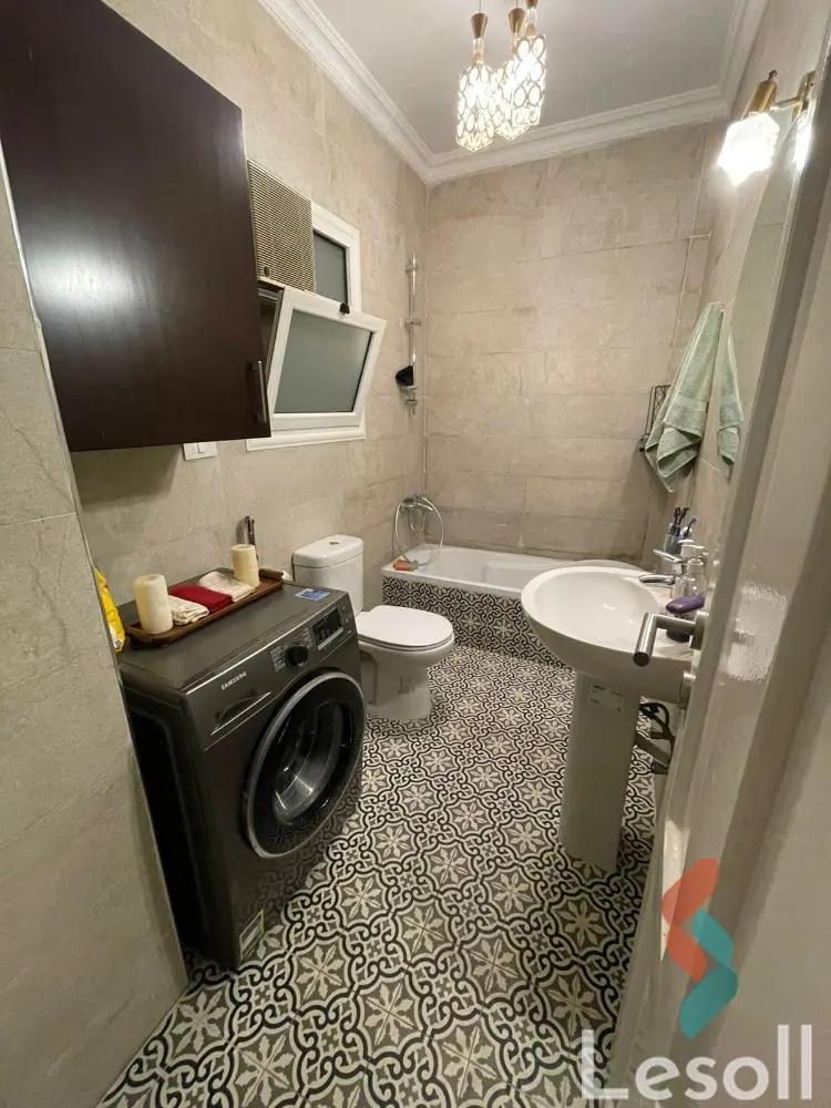 شقة للبيع بمساحة 130 متر و غرفتان في التجمع الاول القاهرة - كل الصور