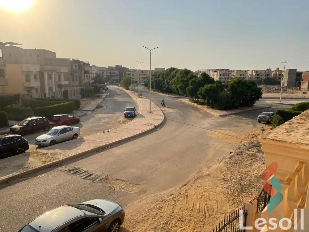 شقة للبيع بمساحة 175 متر و 3 غرف في مدينة الشروق القاهرة - صورة 3