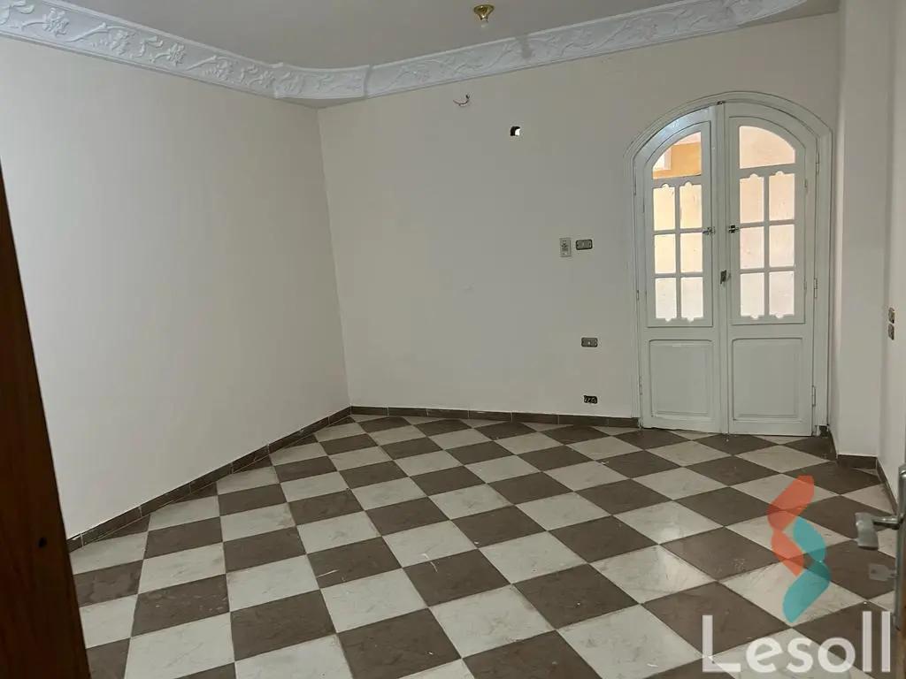 شقة للايجار السنوي بمساحة 175 متر و 3 غرف في شبين الكوم المنوفية