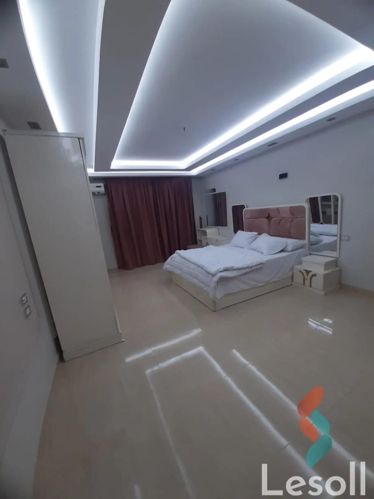 Apartment for monthly rent with an area 230 meters and 3 rooms in Mohandessin Giza  - Image 3