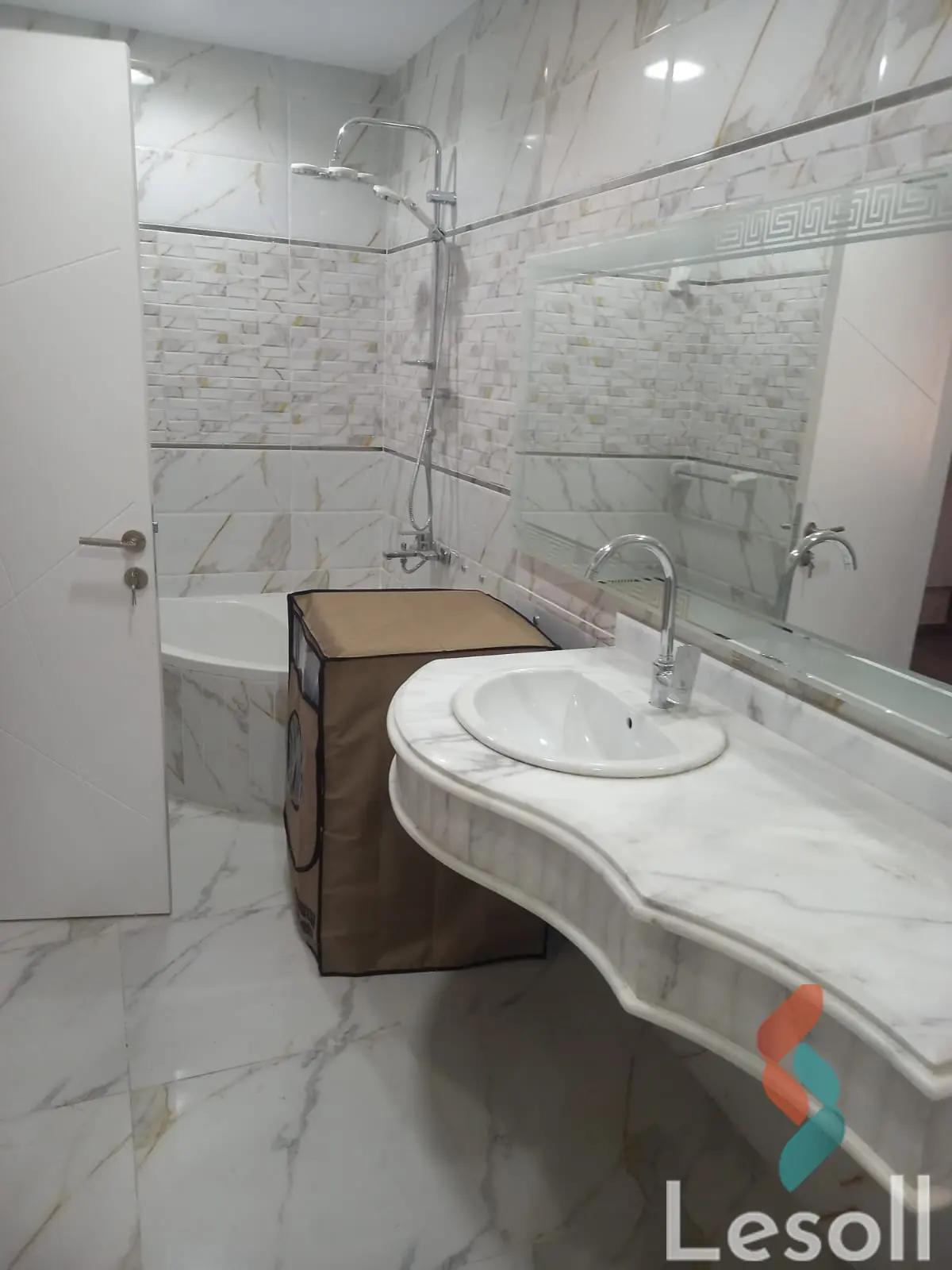 شقة للبيع بمساحة 160 متر و 3 غرف في  حدائق الأهرام الجيزة - صورة 2