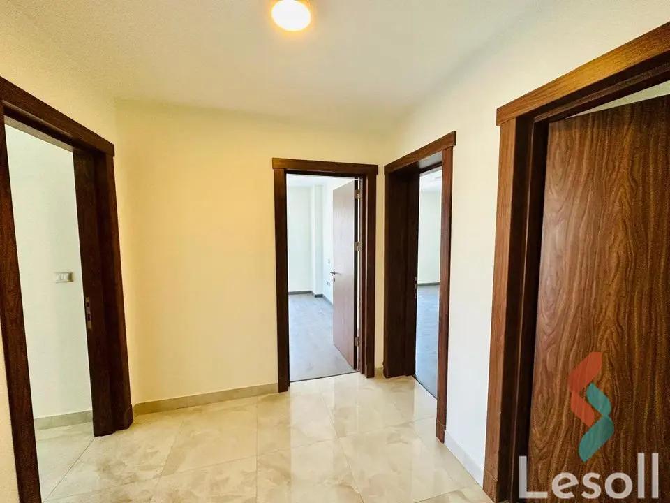 شقة للبيع بمساحة 245 متر و 4 غرف في  سموحة الاسكندرية - صورة 4