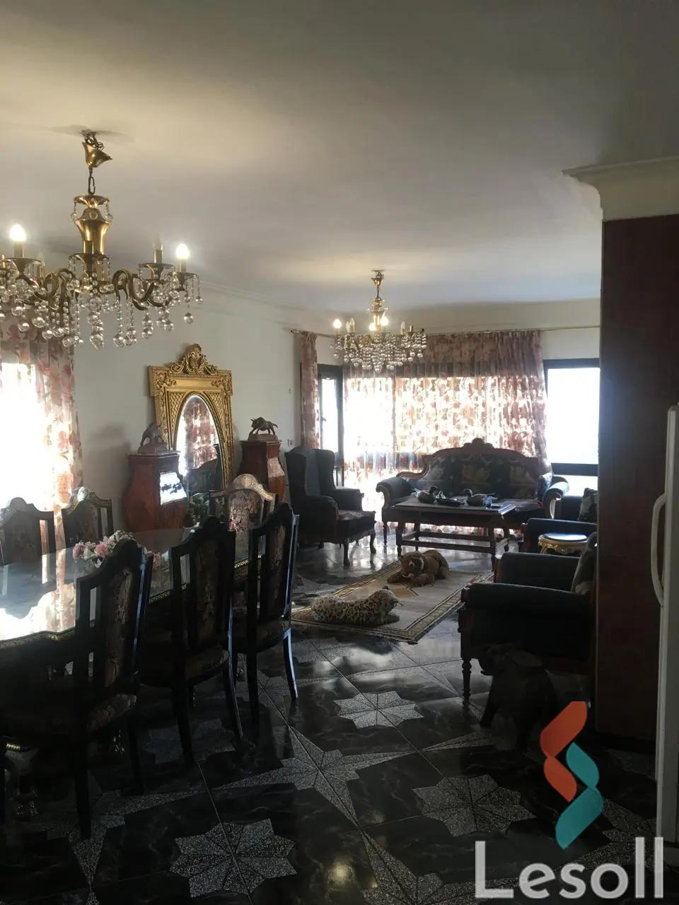 شقة للبيع بمساحة 165 متر و 3 غرف في المهندسين الجيزة