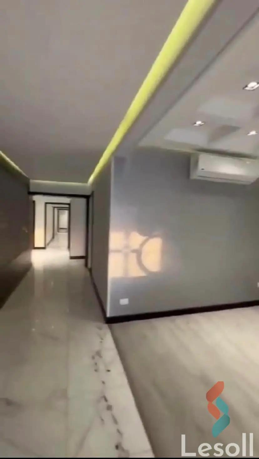 Apartment for sale with an area 275 meters and 5 rooms in  Manyal Cairo 