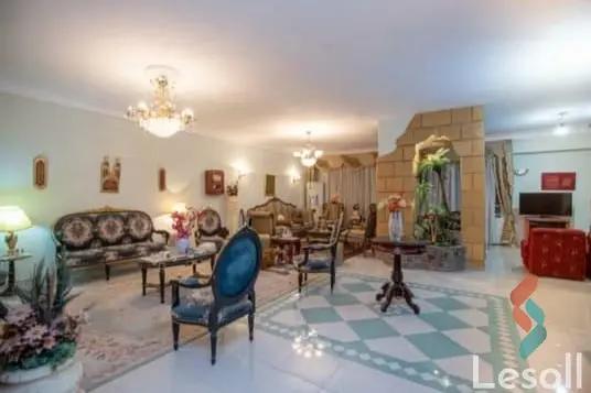 Apartment for sale with an area 285 meters and 3 rooms in  Snumberi Gaber Alexandria 