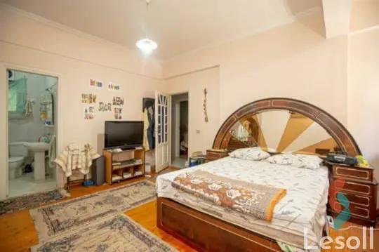 Apartment for sale with an area 285 meters and 3 rooms in  Snumberi Gaber Alexandria 