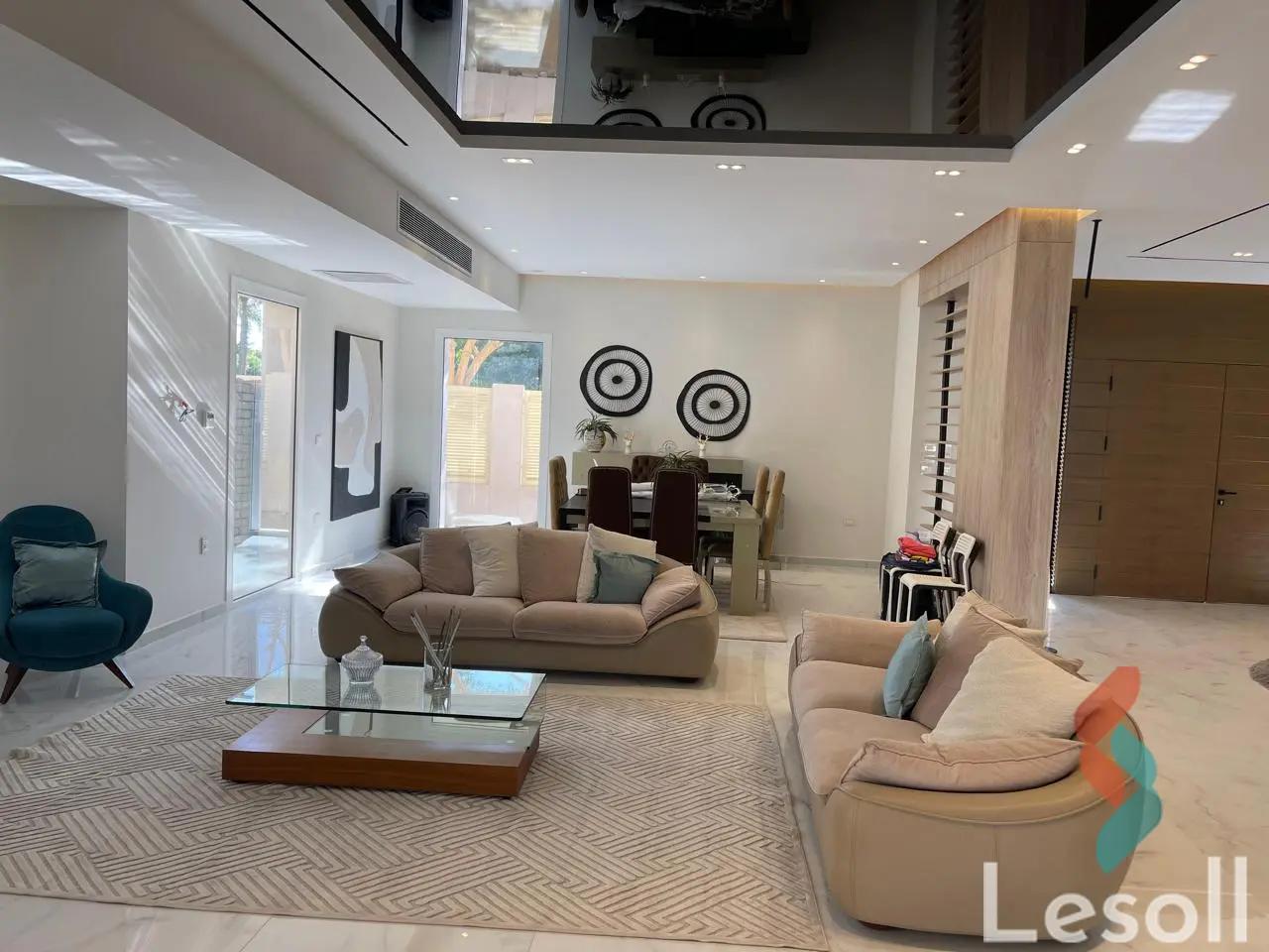 فيلا للبيع بمساحة 1,000 متر و 5 غرف في  مدينتي القاهرة