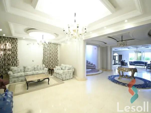 فيلا للبيع بمساحة 1,100 متر و 5 غرف في  الشيخ زايد الجيزة