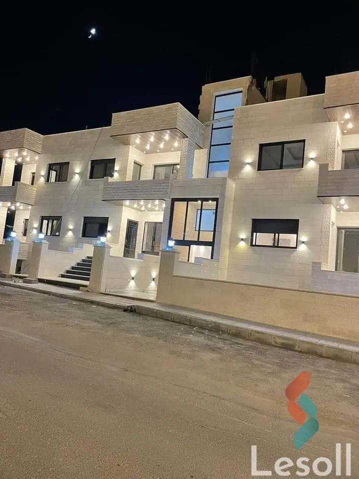 Villa for sale with an area 315 meters and 6 rooms in  New Cairo Cairo  - Image 2